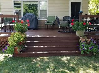 11444 Sunset Blvd, Pinckney, MI 48169