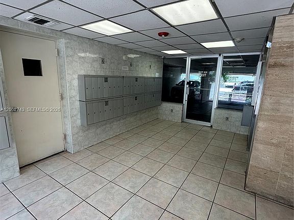 3rd image of 1225 NE 124th St APT 27A