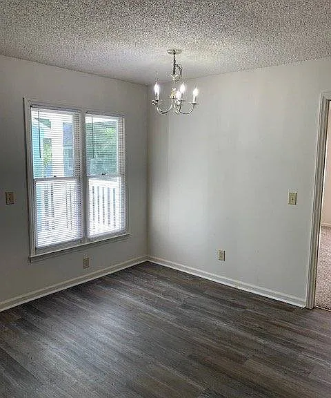 124D W Victoria Ct — Photo 6