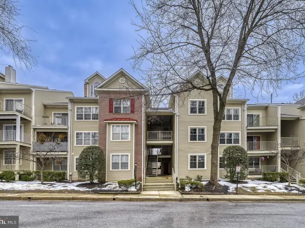 2322 Falls Gable Ln #J, Baltimore, MD 21209