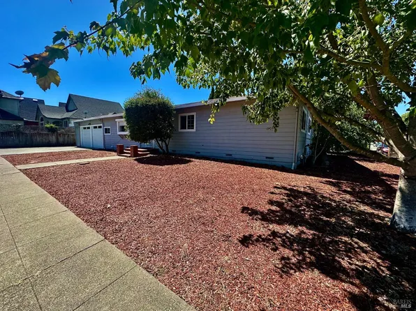 701 Corlano Avenue, Santa Rosa, CA 95404