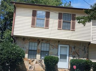 4030 Laurie Jo Dr SW, Marietta, GA 30008