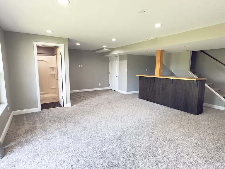 5585 Wavecrest Cir — Photo 18