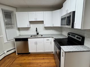 438 Pawtucket Ave FLOOR 2, Pawtucket, RI 02860