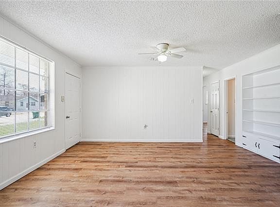 4th image of 1504 Redwood Dr