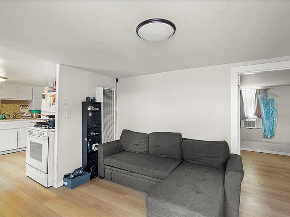 3rd image of 4114 E 17th St