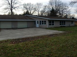 355 N Peets Rd, Middleville, MI 49333