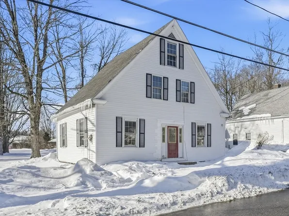 15 Hubbardston Rd, Templeton, MA 01468