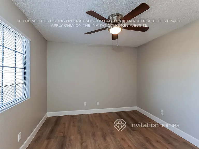 827 N Evergreen St — Photo 9