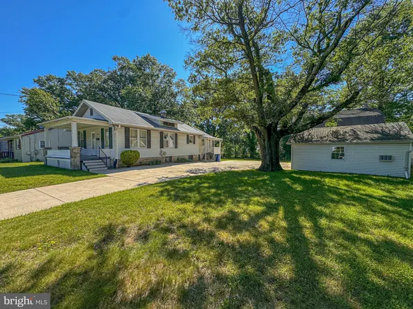 8801 63rd Ave, College Park, MD 20740