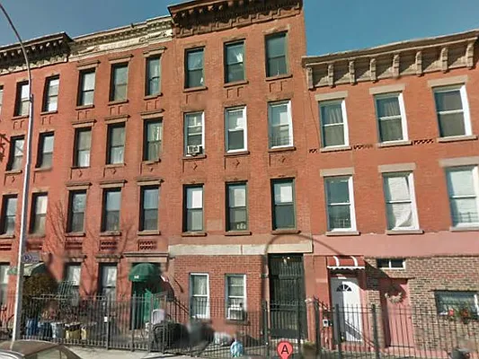 Rented by ZealEstate Group Inc | media 31