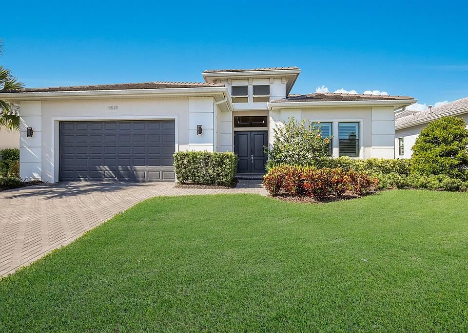 1st image of 9025 BERNINI PLACE