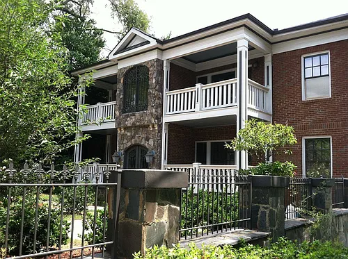 685 Penn Ave NE #4 Photo 1