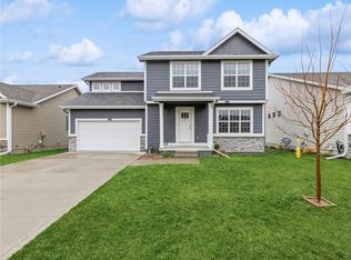 105 NE 21st Cir, Grimes, IA 50111