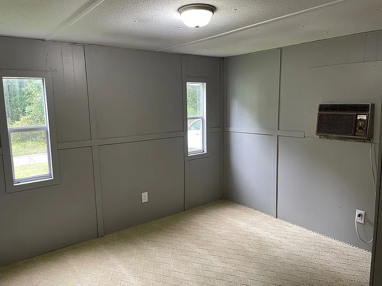 208 Leatherwood Ln — Photo 7