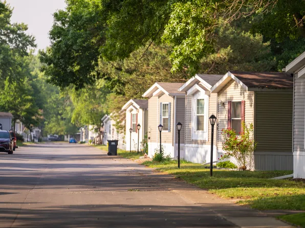 Woodside Terrace, 7717 Angola Rd, Holland, OH 43528