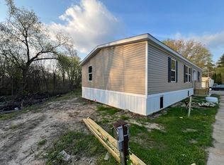 496 Maplewood Dr #496M, Galesburg, MI 49053