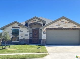 215 Wind Ridge Dr, Copperas Cove, TX 76522