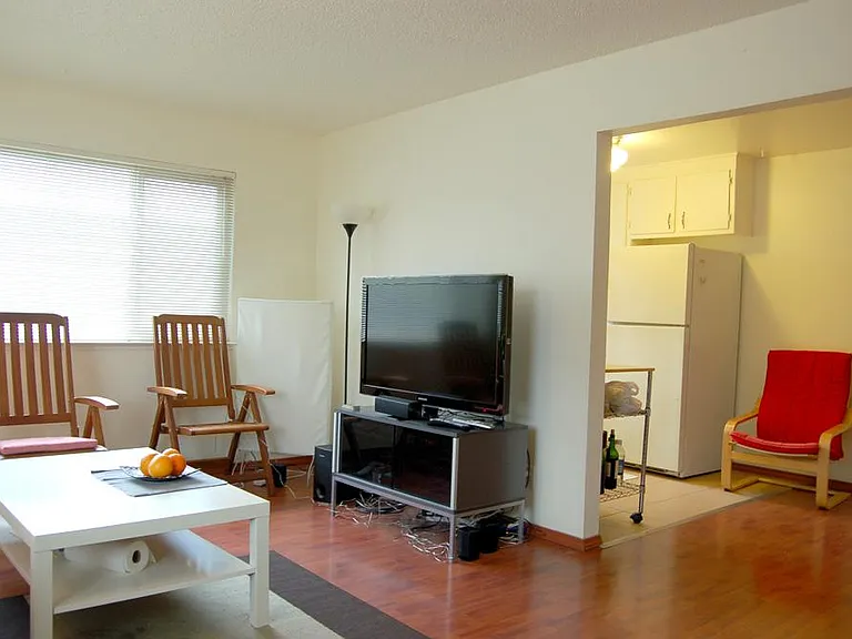 1262 W McKinley Ave #2 — Photo 2