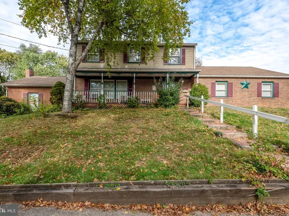 125 Bailey St, Steelton, PA 17113