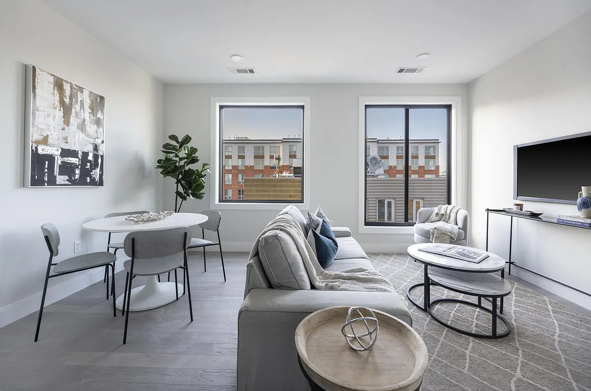 Building Photo - ONE52 - Luxury Apartments