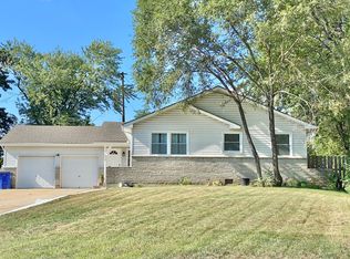 9316 W 76th St #2, Overland Park, KS 66204