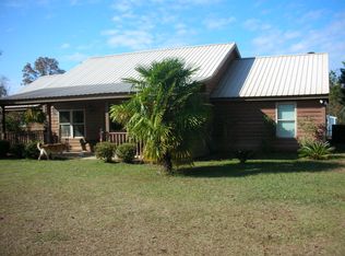 21 N Speed Ln, Poplarville, MS 39470