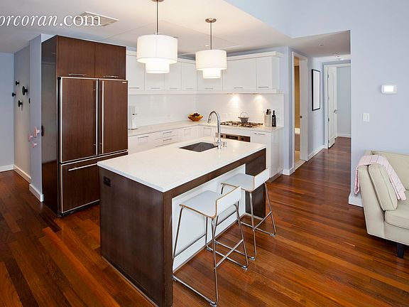 2nd image of 125 N 10th St APT N2e