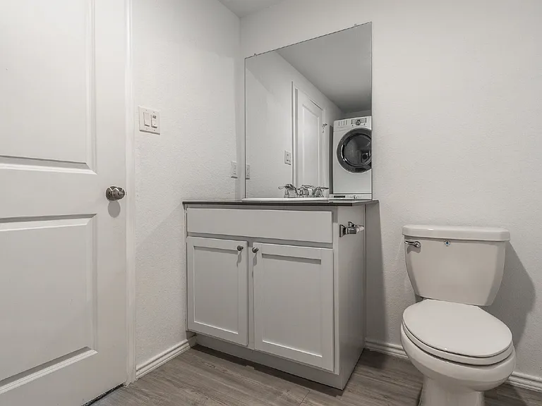 7128 Elm Cv — Photo 15