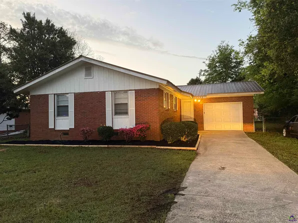 1032 Elberta Rd, Warner Robins, GA 31093