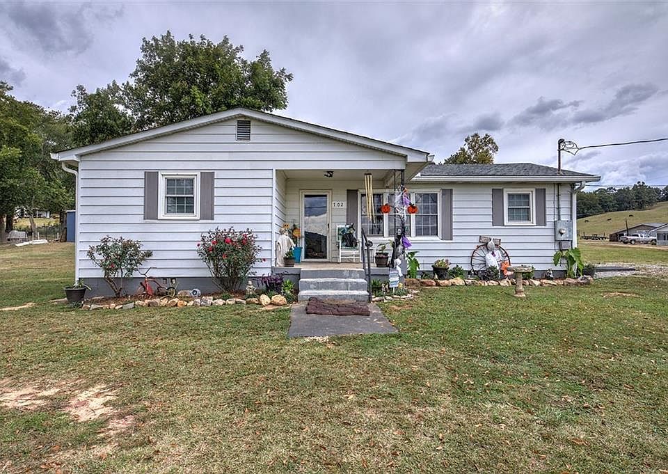 702 Buttermilk Rd SW, Cave Spring, GA 30124 MLS 7292283 Zillow