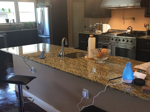Kitchen with open plan 