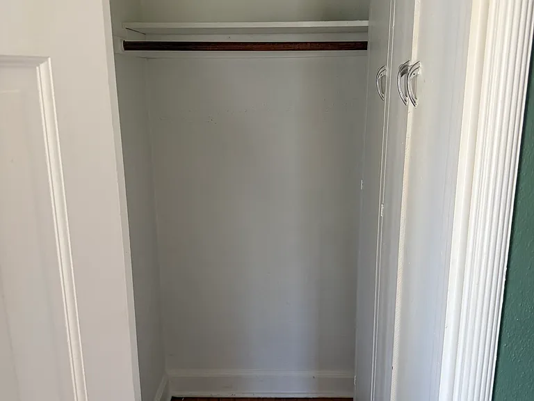 5118 N 2nd St #6 — Photo 3