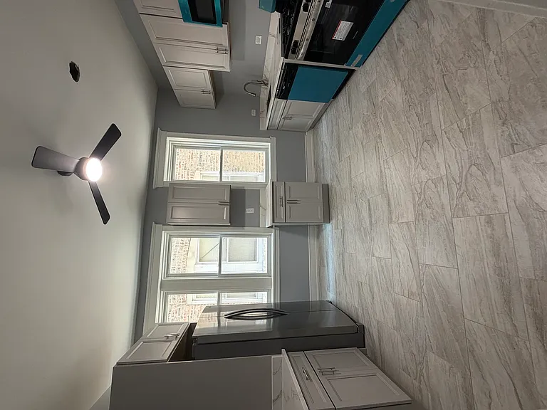 3821 W Fillmore St #1STF — Photo 3