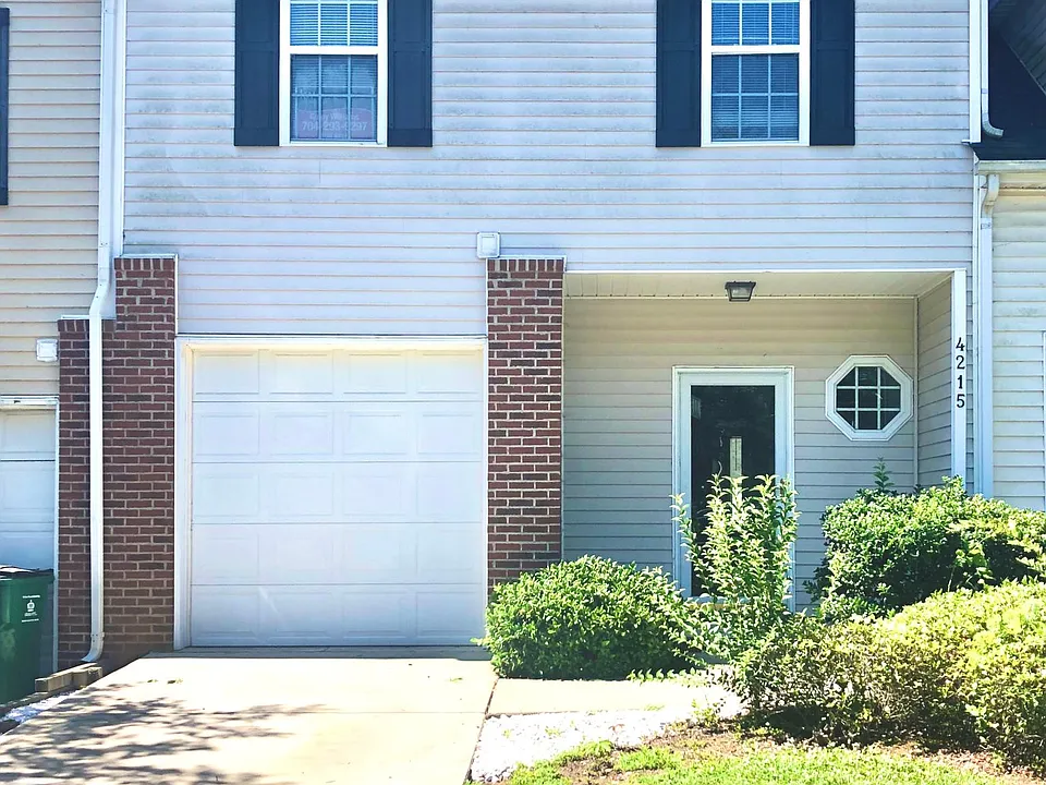 4215 Amherst Villa Ct