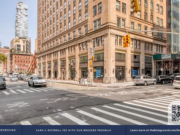 53 Park Pl #10E — Photo 23