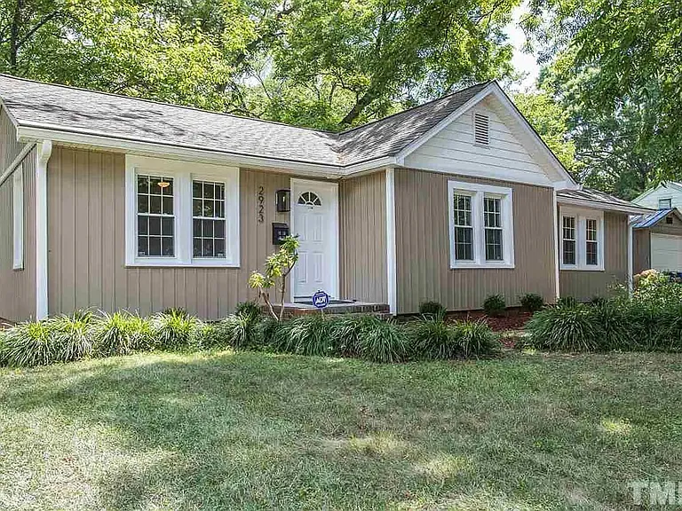 2923 Okelly St — Photo 27