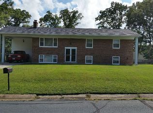 2525 Ryce Dr, Waldorf, MD