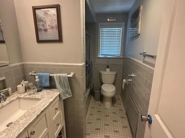 6 Walter Place image 4 of 7