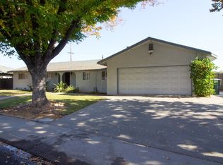 3012 Londonderry Rd, Modesto, CA 95350