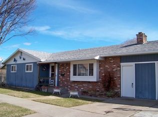 2809 N 2nd St, La Grande, OR 97850