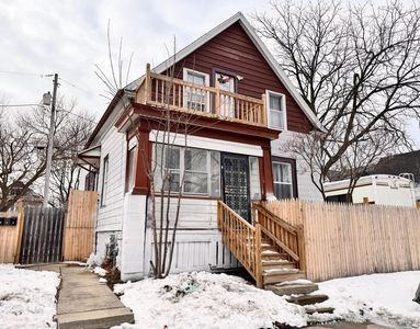 3039 North 10th LANE, Milwaukee, WI, 53206