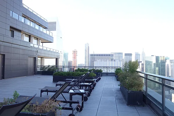 Rented by Keller Williams NYC | media 26