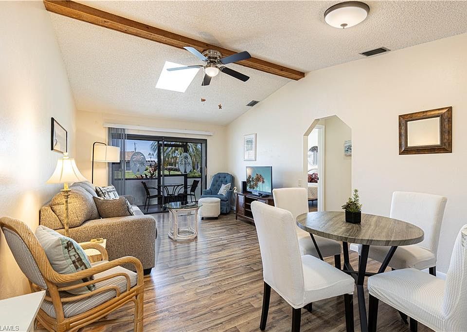 1st image of 621 SE 15th ST #116