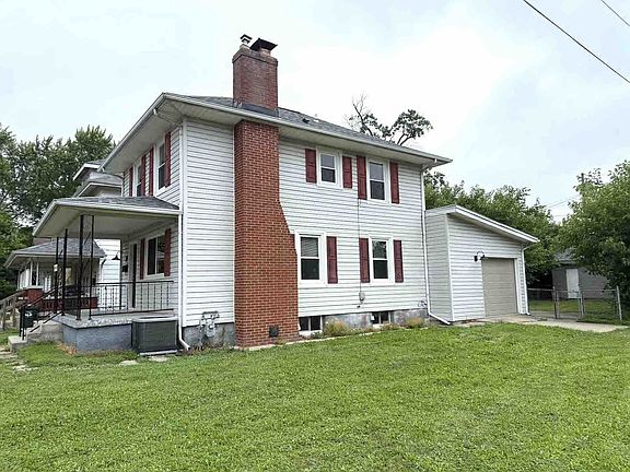 2nd image of 1001 Malvern St