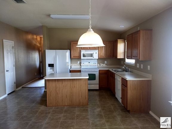 5th image of 10402 Appaloosa Bay
