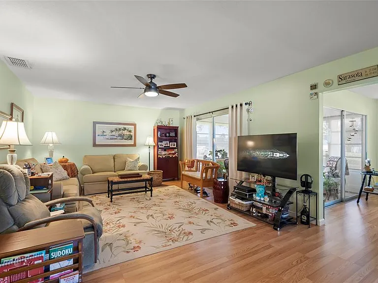 1325 Glen Oaks Dr E #133 — Photo 6