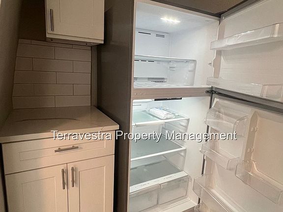4th image of 118 N 2nd St APT 3B