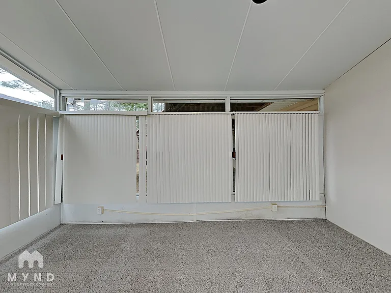 10576 Sourwood Ct — Photo 22
