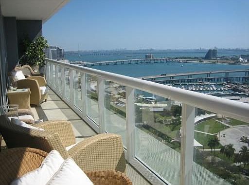 2nd image of 50 Biscayne Blvd APT 1804